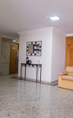 Apartamento à venda com 77m², 2 quartos e 1 vagaHall social