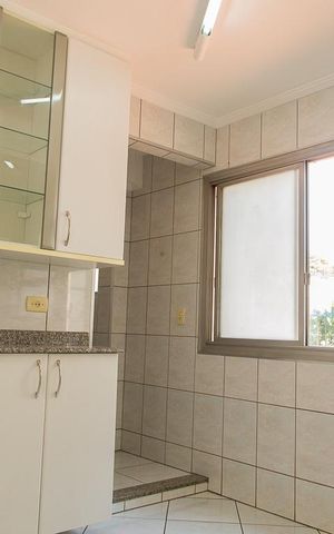 Apartamento à venda com 77m², 2 quartos e 1 vagaCozinha