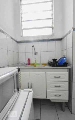 Studio para alugar com 30m², 1 quarto e sem vagaCozinha