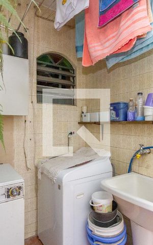 Casa para alugar com 250m², 3 quartos e 2 vagas Casa para alugar com 250m², 3 quartos e 2 vagasLavanderia