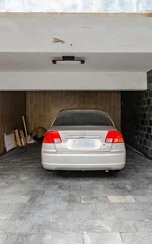 Casa à venda com 229m², 3 quartos e 4 vagasGaragem