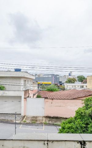 Casa à venda com 229m², 3 quartos e 4 vagasVaranda da Sala