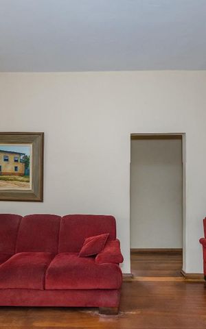 Casa à venda com 229m², 3 quartos e 4 vagasSala 2