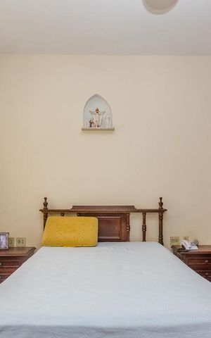 Casa à venda com 229m², 3 quartos e 4 vagasSuíte