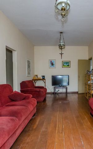 Casa à venda com 229m², 3 quartos e 4 vagasSala 2