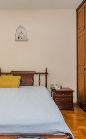 Casa à venda com 229m², 3 quartos e 4 vagasSuíte
