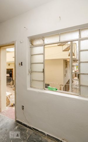 Casa à venda com 229m², 3 quartos e 4 vagasQuarto de despejo - Despensa