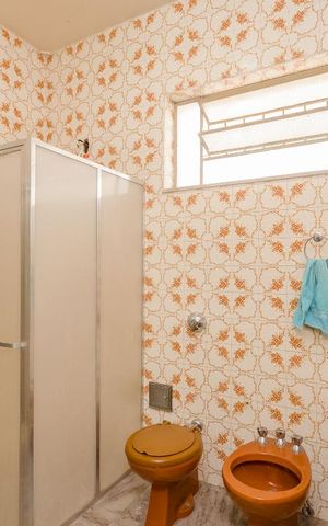 Casa à venda com 229m², 3 quartos e 4 vagasBanheiro da Suíte