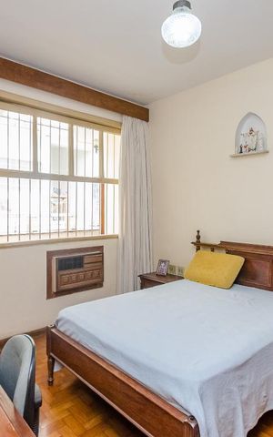 Casa à venda com 229m², 3 quartos e 4 vagasSuíte