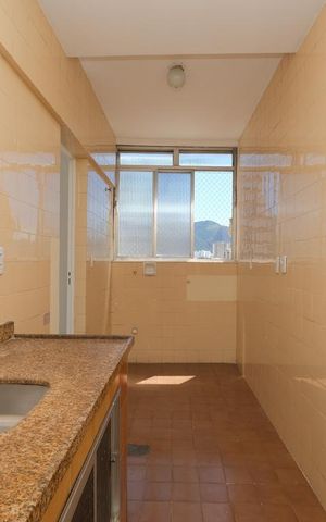 Apartamento à venda com 77m², 2 quartos e 1 vagaCozinha
