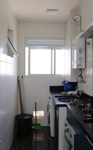 Apartamento à venda com 60m², 2 quartos e 1 vagaCozinha e Área de Serviço