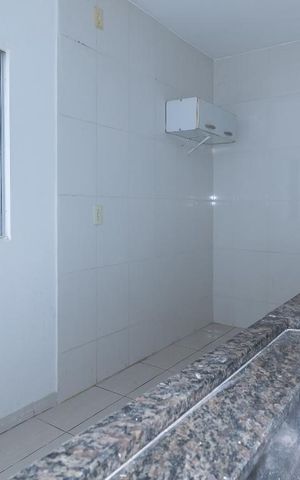 Casa de condomínio à venda com 42m², 2 quartos e sem vaga Casa de condomínio à venda com 42m², 2 quartos e sem vagaCozinha