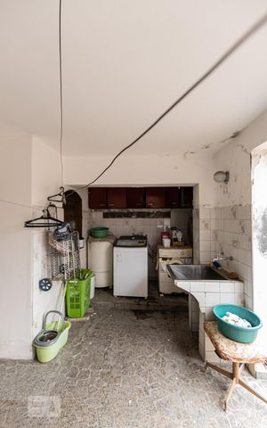 Casa para alugar com 300m², 3 quartos e 6 vagas Casa para alugar com 300m², 3 quartos e 6 vagasÁrea de Serviço