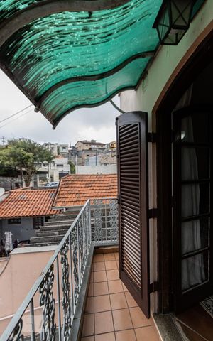 Casa para alugar com 300m², 3 quartos e 6 vagas Casa para alugar com 300m², 3 quartos e 6 vagasVaranda Suite