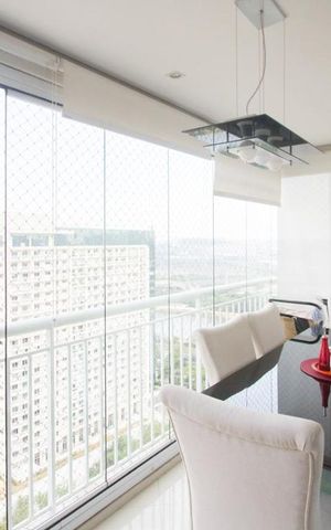 Apartamento à venda com 65m², 2 quartos e 1 vagaVaranda