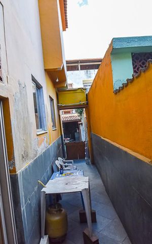 Casa à venda com 280m², 6 quartos e 1 vaga Casa à venda com 280m², 6 quartos e 1 vagaVista do quarto 2