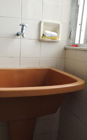 Apartamento à venda com 79m², 3 quartos e 1 vagaÁrea de Serviço