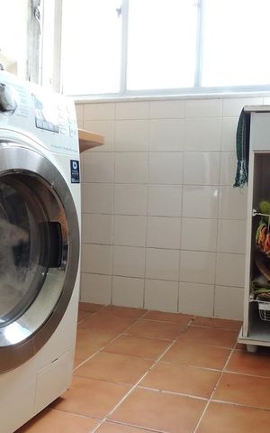 Apartamento à venda com 79m², 3 quartos e 1 vagaÁrea de Serviço