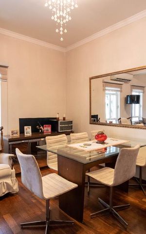 Casa à venda com 280m², 3 quartos e 2 vagas Casa à venda com 280m², 3 quartos e 2 vagasSala de Jantar
