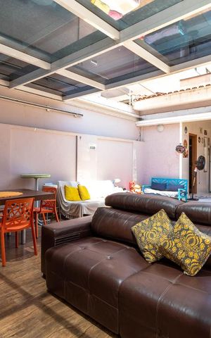 Casa à venda com 280m², 3 quartos e 2 vagas Casa à venda com 280m², 3 quartos e 2 vagasÁrea de Lazer