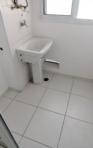Apartamento para alugar com 86m², 2 quartos e 1 vagaÁrea de serviço