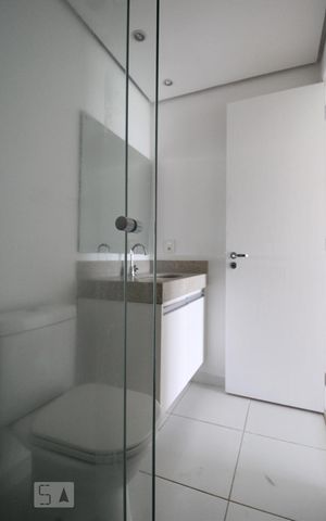 Apartamento para alugar com 86m², 2 quartos e 1 vagaBanheiro da suíte