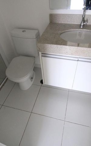 Apartamento para alugar com 86m², 2 quartos e 1 vagaBanheiro da suíte