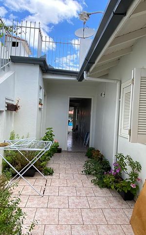 Casa à venda com 120m², 3 quartos e 1 vaga Casa à venda com 120m², 3 quartos e 1 vagaÁrea Externa