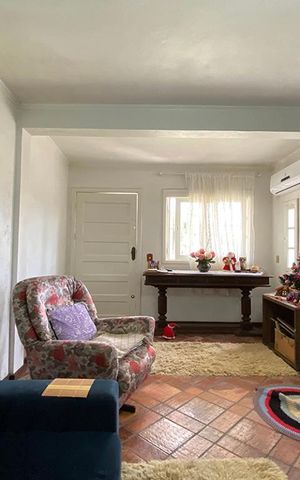 Casa à venda com 120m², 3 quartos e 1 vaga Casa à venda com 120m², 3 quartos e 1 vagaSala de Estar