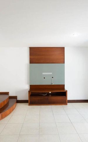 Apartamento à venda com 133m², 4 quartos e 3 vagasSala