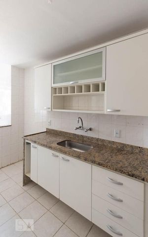 Apartamento à venda com 133m², 4 quartos e 3 vagasCozinha e Área de Serviço