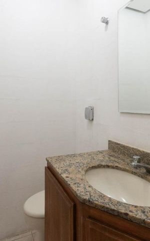Apartamento à venda com 133m², 4 quartos e 3 vagasLavabo