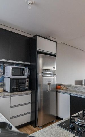 Casa à venda com 240m², 7 quartos e 8 vagas Casa à venda com 240m², 7 quartos e 8 vagasCozinha