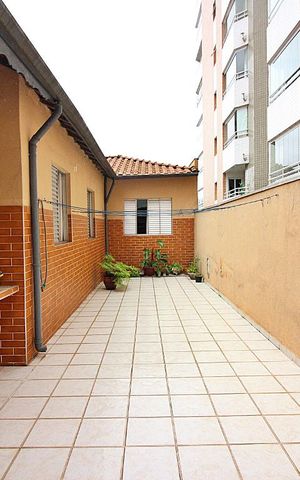 Casa à venda com 170m², 4 quartos e 2 vagasLavanderia