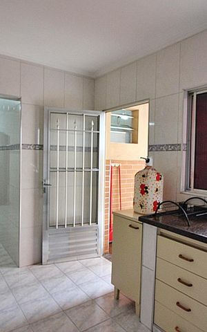 Casa à venda com 170m², 4 quartos e 2 vagasCozinha