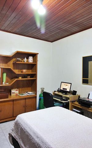Casa à venda com 170m², 4 quartos e 2 vagasQuarto 1