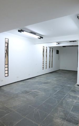 Casa para alugar com 170m², 4 quartos e 4 vagasSala 4