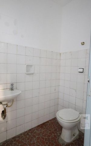 Casa para alugar com 170m², 4 quartos e 4 vagasBanheiro