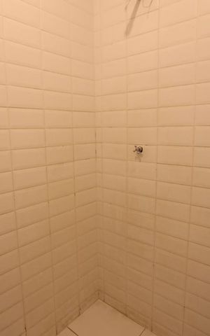 Casa para alugar com 170m², 4 quartos e 4 vagasBanheiro 