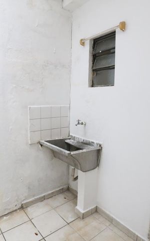 Casa para alugar com 170m², 4 quartos e 4 vagasÁrea de Serviço