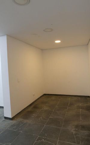 Casa para alugar com 170m², 4 quartos e 4 vagasSala 4