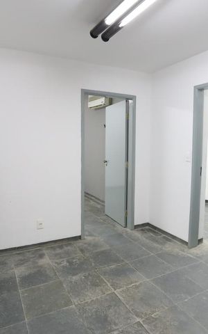 Casa para alugar com 170m², 4 quartos e 4 vagasSala