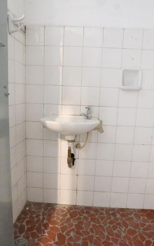 Casa para alugar com 170m², 4 quartos e 4 vagasBanheiro