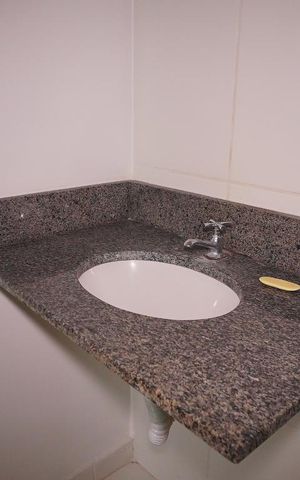 Apartamento para alugar com 50m², 2 quartos e 1 vagaCorredor - Banheiro