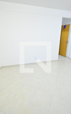 Apartamento para alugar com 115m², 4 quartos e 1 vaga Apartamento para alugar com 115m², 4 quartos e 1 vagaQuarto
