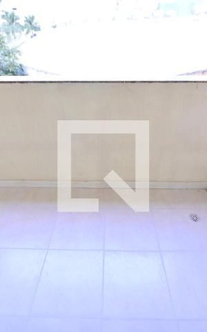 Apartamento para alugar com 115m², 4 quartos e 1 vaga Apartamento para alugar com 115m², 4 quartos e 1 vagaVaranda da Sala