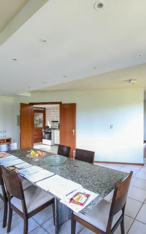 Casa de condomínio à venda com 520m², 4 quartos e 4 vagasSala 2