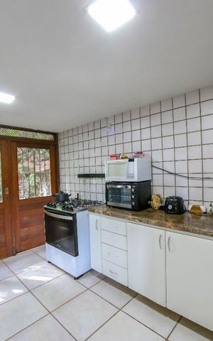 Casa de condomínio à venda com 520m², 4 quartos e 4 vagasCozinha