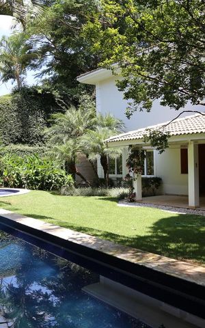 Casa de condomínio à venda com 670m², 4 quartos e 4 vagasPiscina