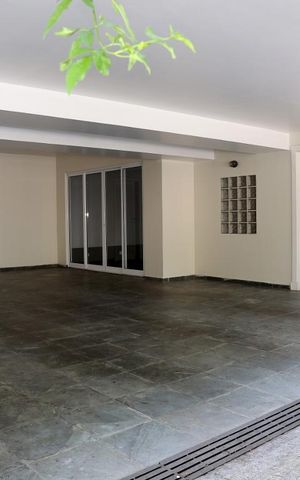 Casa de condomínio à venda com 670m², 4 quartos e 4 vagasGaragem